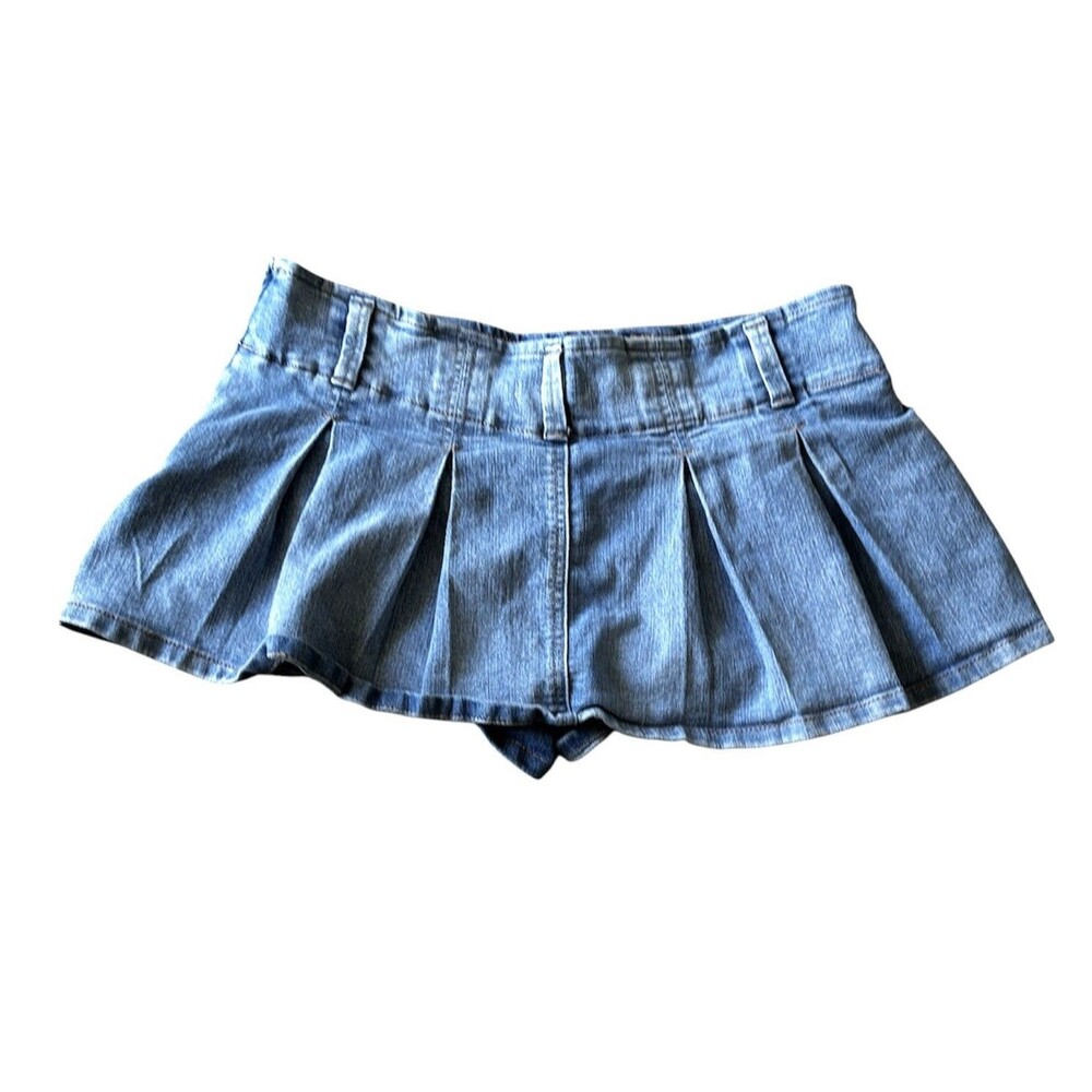 Y2K 2000s Almost Famous Light Wash Denim Skort Pleated Mini Skirt Shorts
